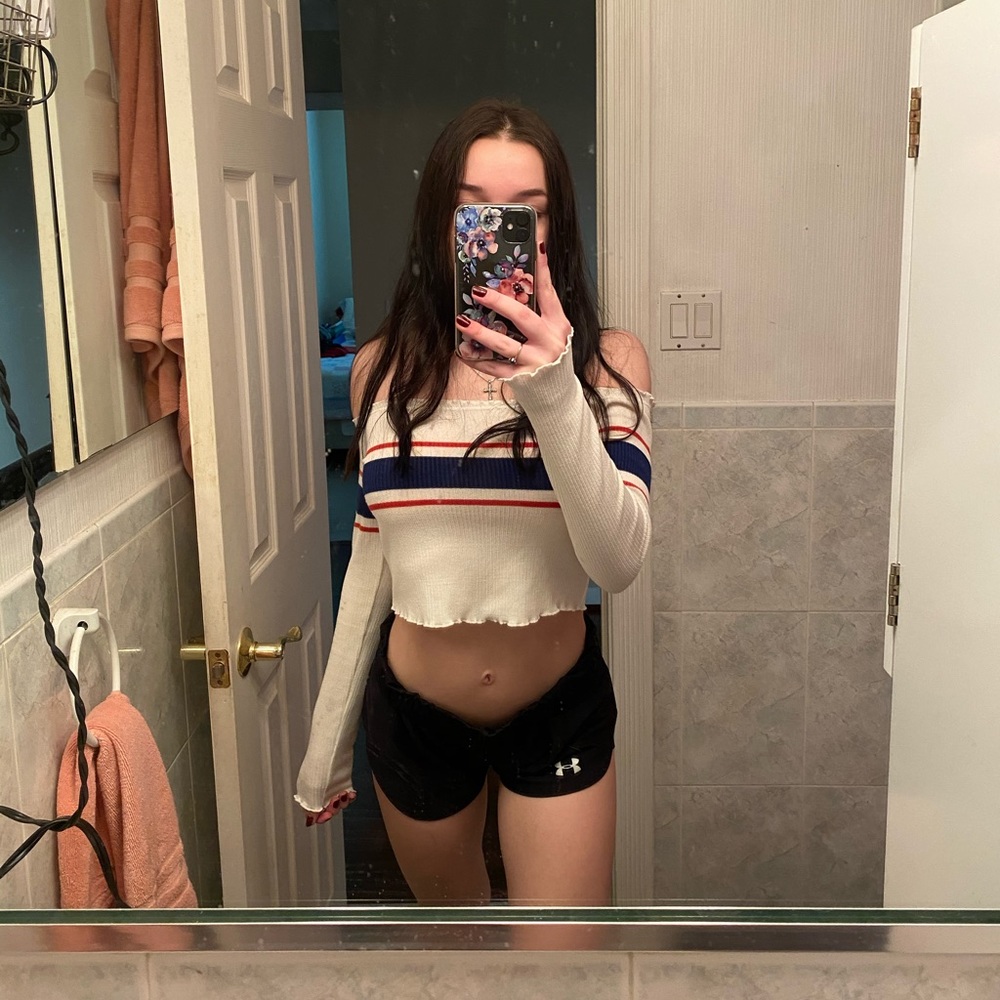Pacsun top